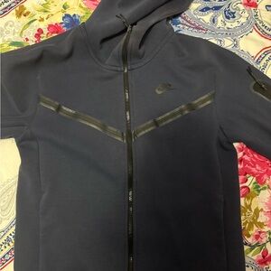 Nike Men's Navy zip up